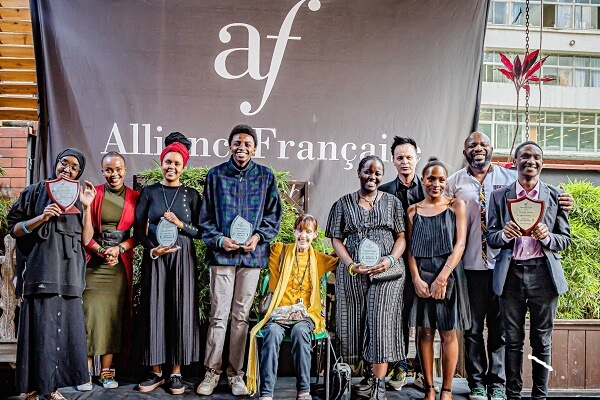 Alliance Française Students pose for photo